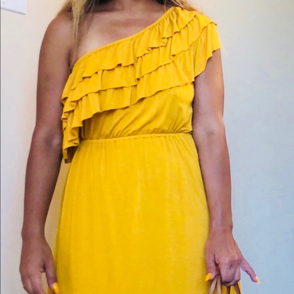 Yellow One Shoulder Dress!